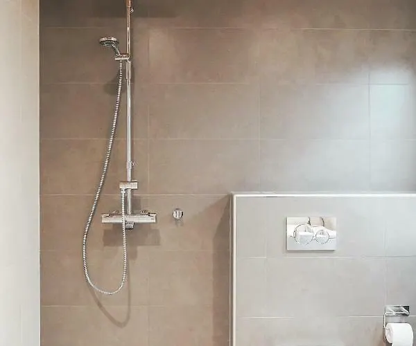 Tunturinlaita D3 * 레비